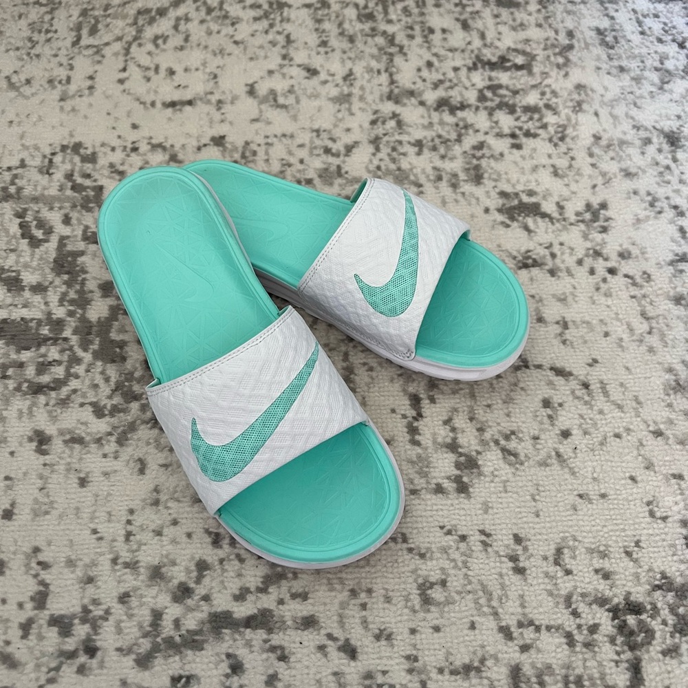 Nike Women’s Solarsoft slides